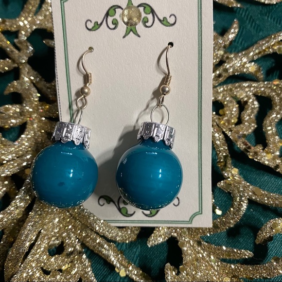 🎄New Christmas Blub Earrings & Necklace Set - Picture 6 of 9